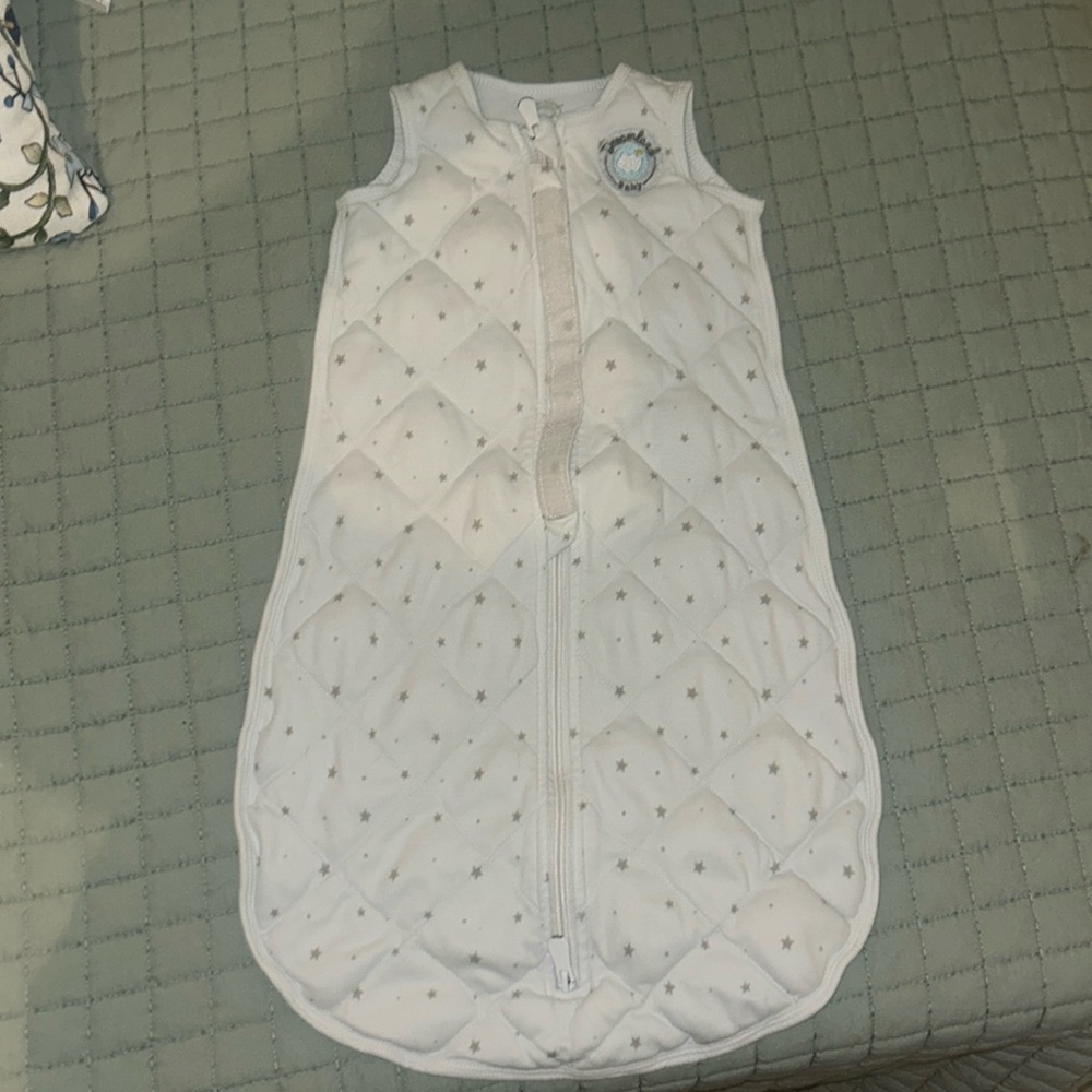 Dreamland sleep sack size small 0-6 months